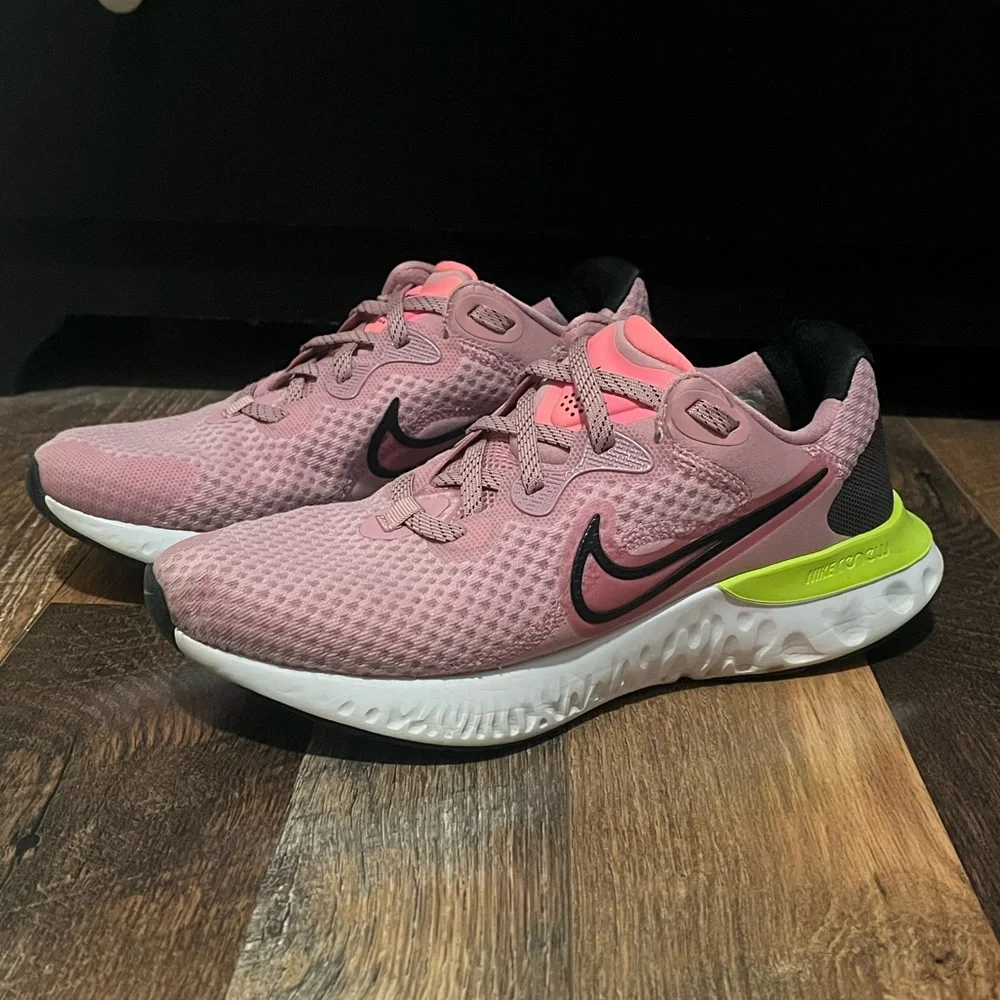 VGUC Nike Renew Women's Pink and Black Running Shoes - Picture 2 of 10